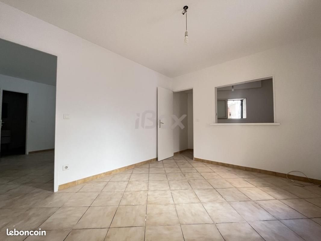 Appartement à louer, 36m², Cuers