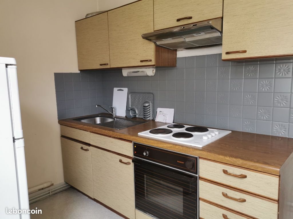 Appartement à louer, 23m², Tours