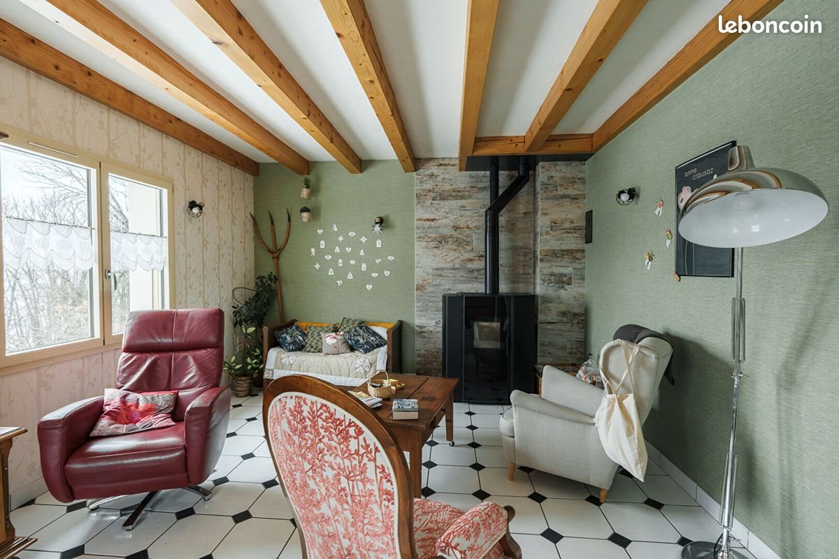 Maison à vendre, 141m², Reugney