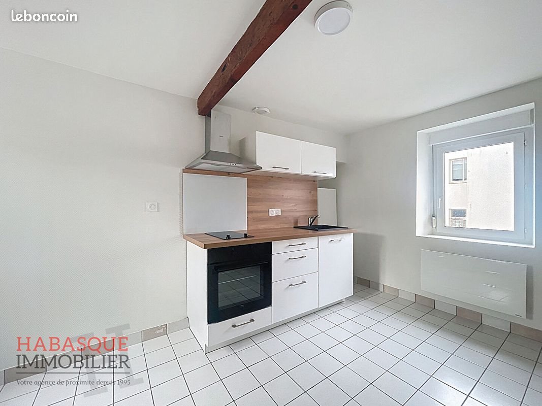 Appartement à louer, 18m², Lesneven