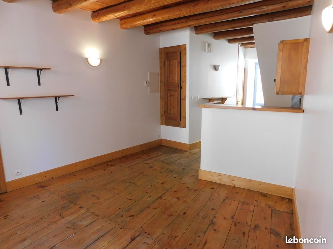 Appartement à louer, 65m², Mende
