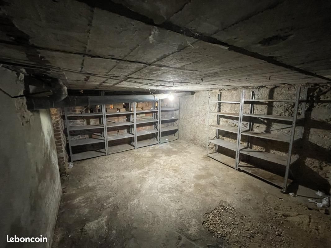 Maison à louer, 16m², Asnières-sur-Seine