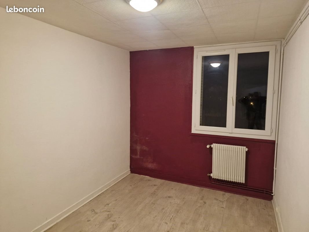 Appartement à louer, 80m², Charolles