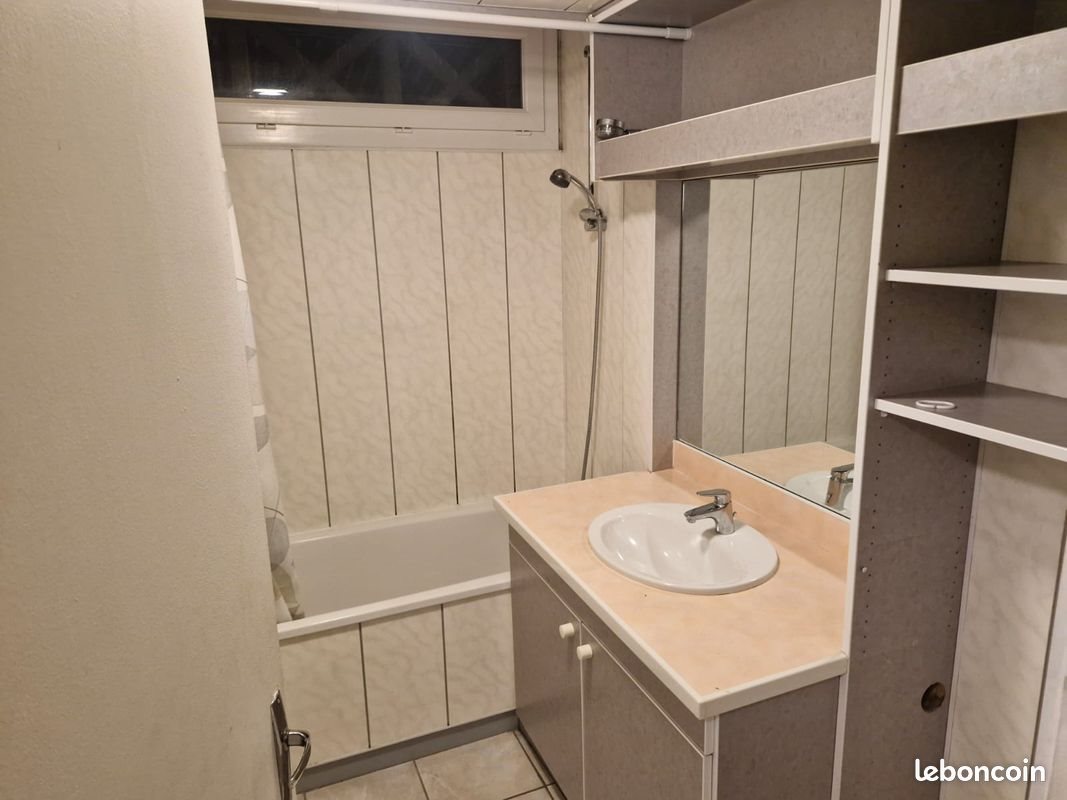 Appartement à louer, 80m², Charolles