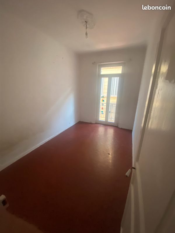 Appartement à louer, 58m², Marseille 5ème