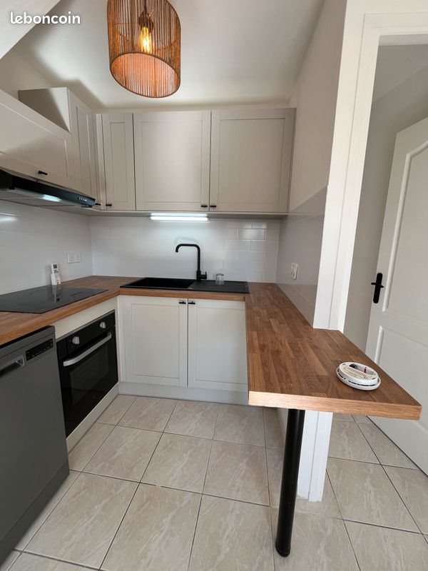 Appartement à louer, 33m², Loupian