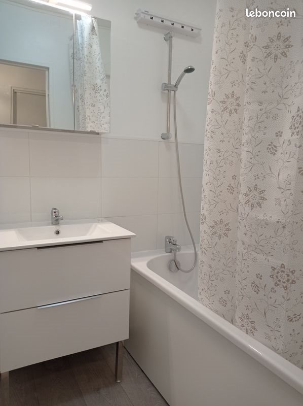 Appartement à louer, 32m², Hérouville-Saint-Clair