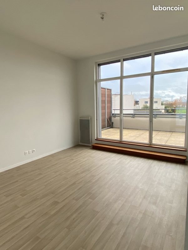 Appartement à louer, 44m², Melesse