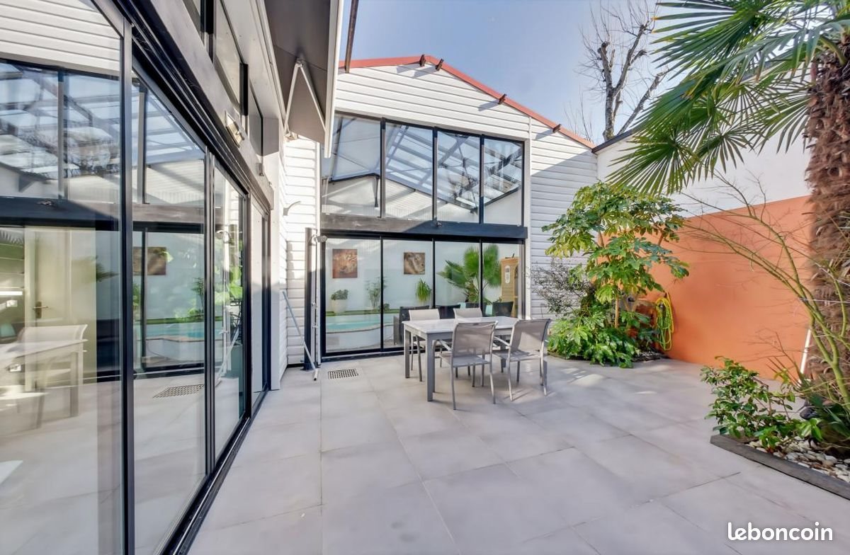 Maison à vendre, 236m², La Rochelle