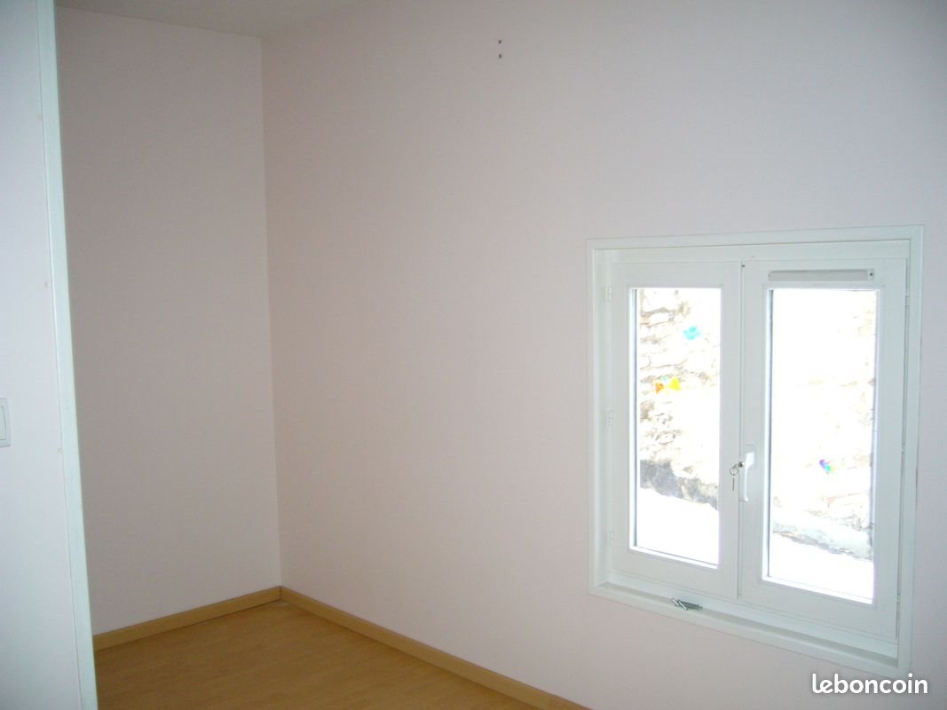 Appartement à louer, 80m², Lugny