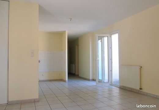 Appartement à louer, 67m², Saint-Martin-de-Valamas