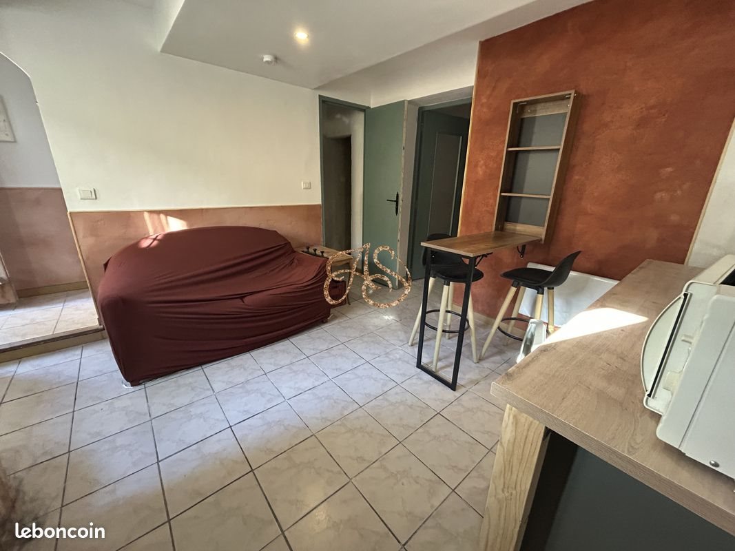 Appartement à louer, 30m², Saint-Gilles