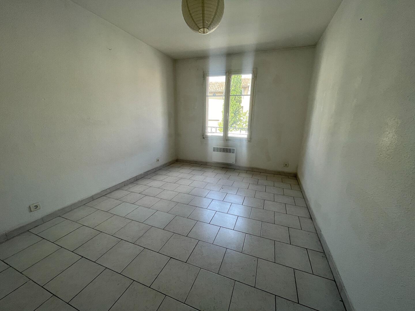 Appartement à louer, 100m², Saint-Cannat