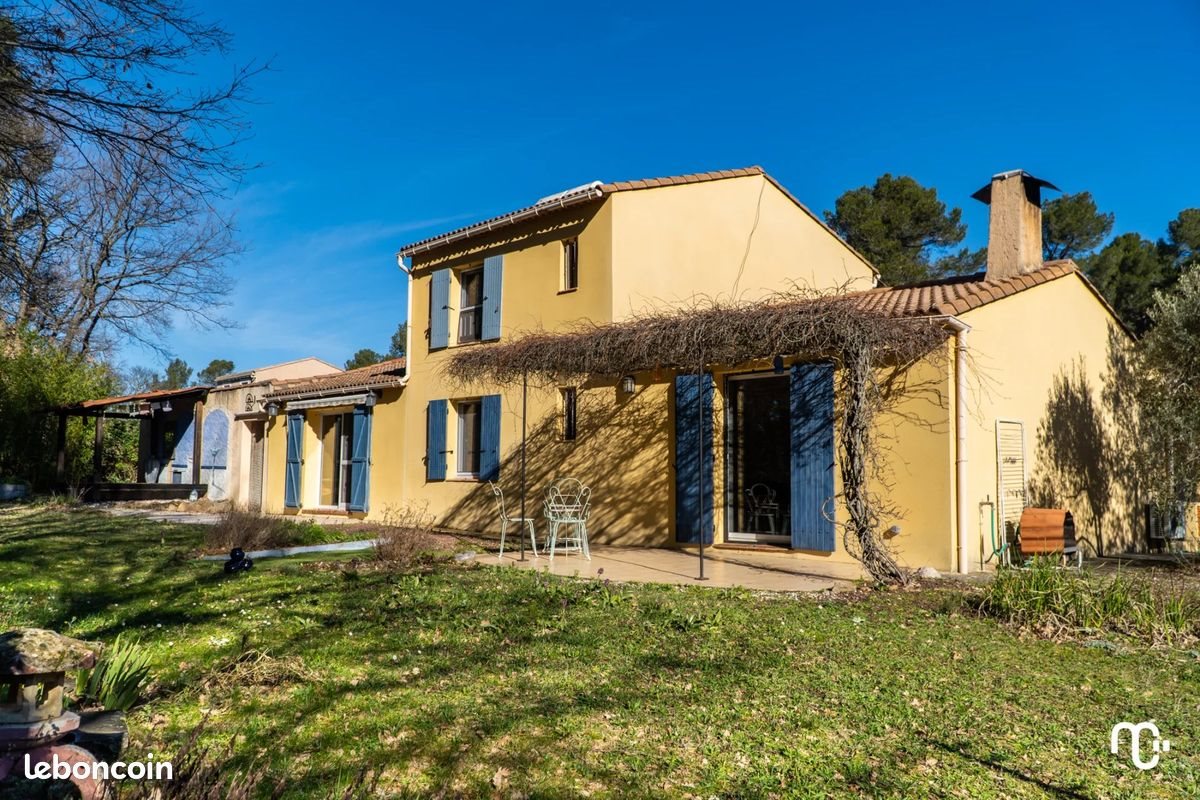 Maison à vendre, 110m², Pourrières