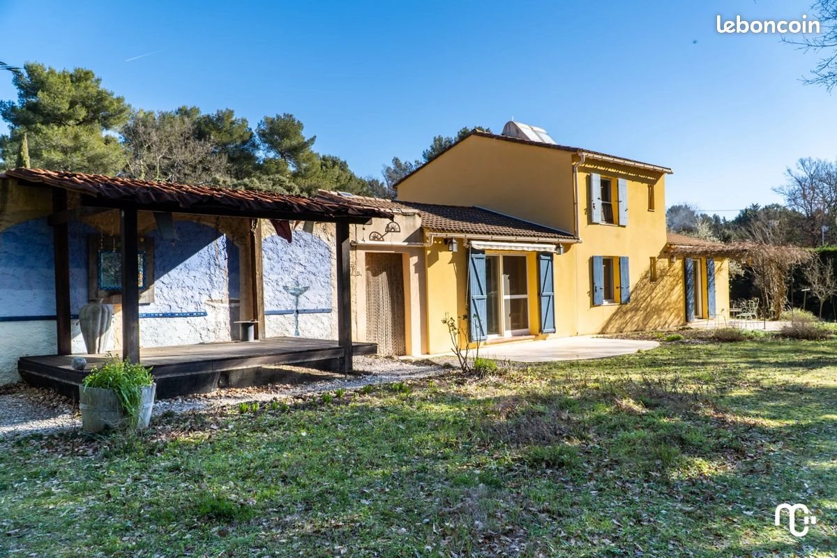 Maison à vendre, 110m², Pourrières