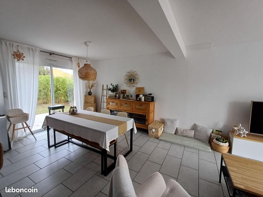 Maison à louer, 108m², Millau