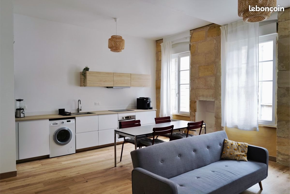 Appartement à louer, 49m², Bordeaux