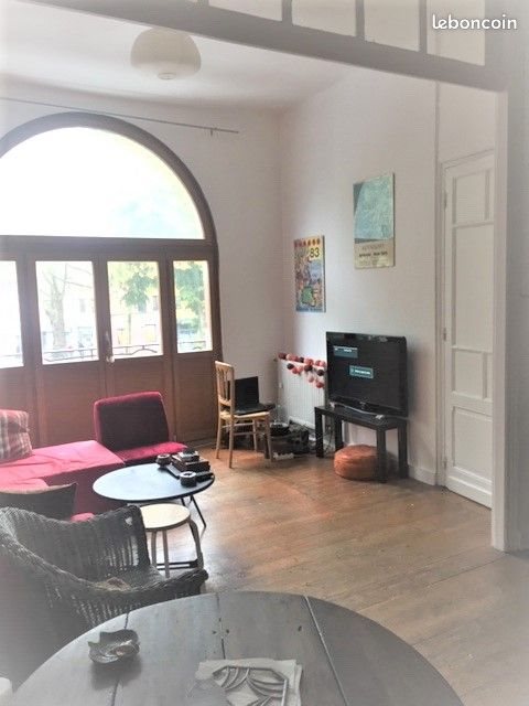 Appartement à louer, 45m², Lille