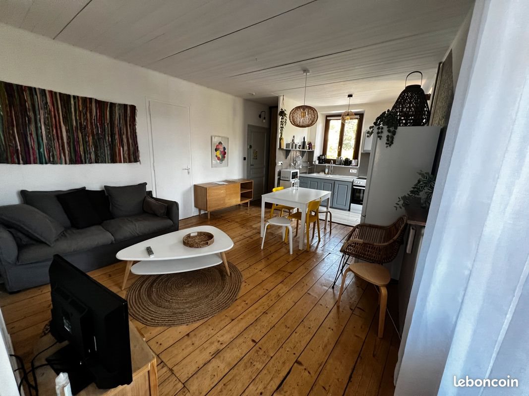 Appartement à louer, 53m², Menthon-Saint-Bernard