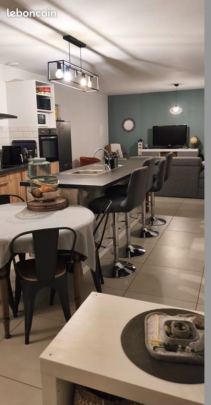 Maison à louer, 92m², Sainte-Soulle