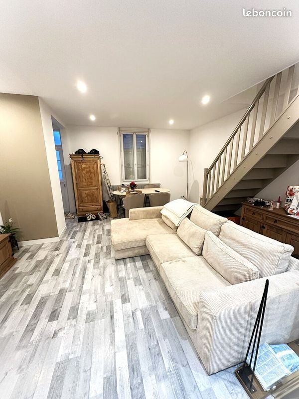 Maison à louer, 75m², Pont-l'Evêque