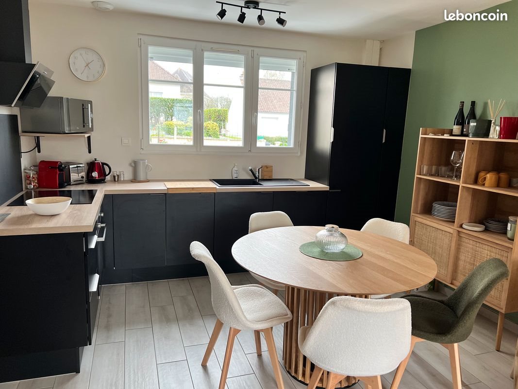 Maison à louer, 70m², Saint-Berthevin