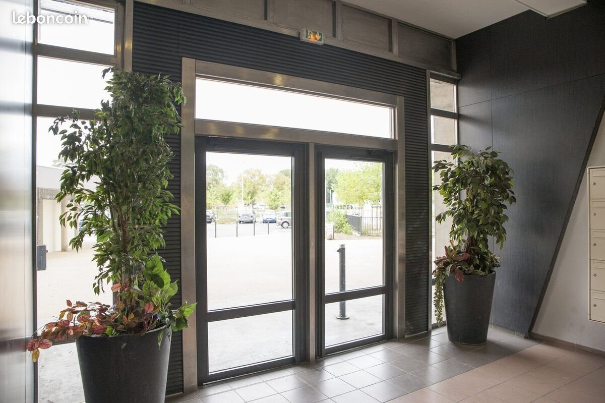 Appartement à louer, 45m², Sedan