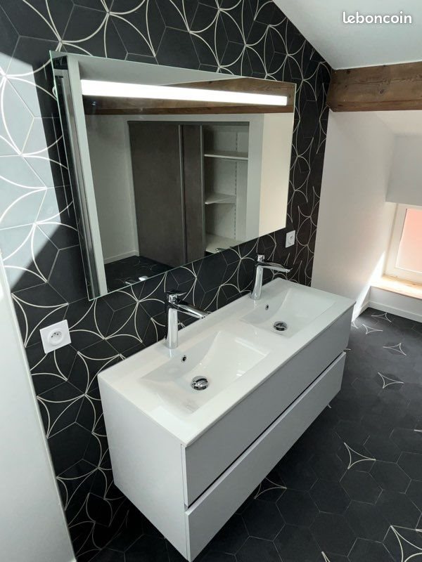 Appartement à louer, 73m², Saint-Genest-Lerpt