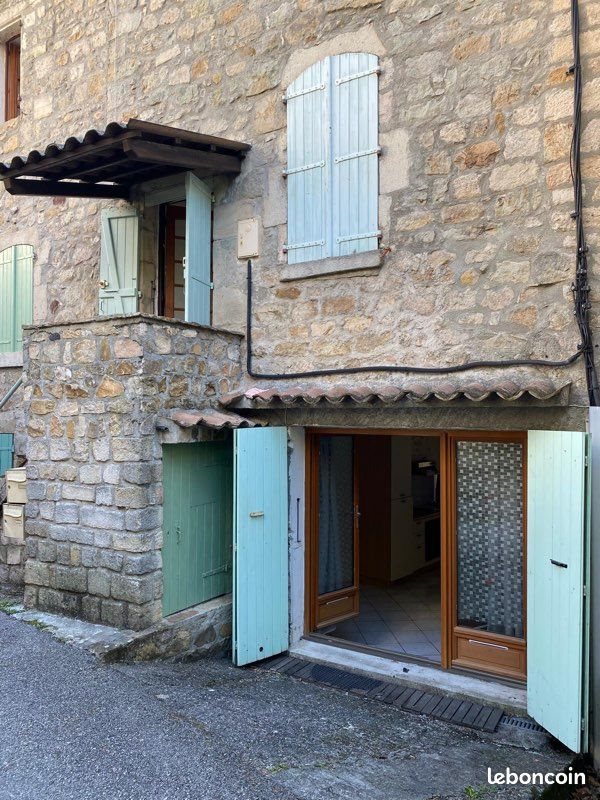 Appartement à louer, 27m², Largentière