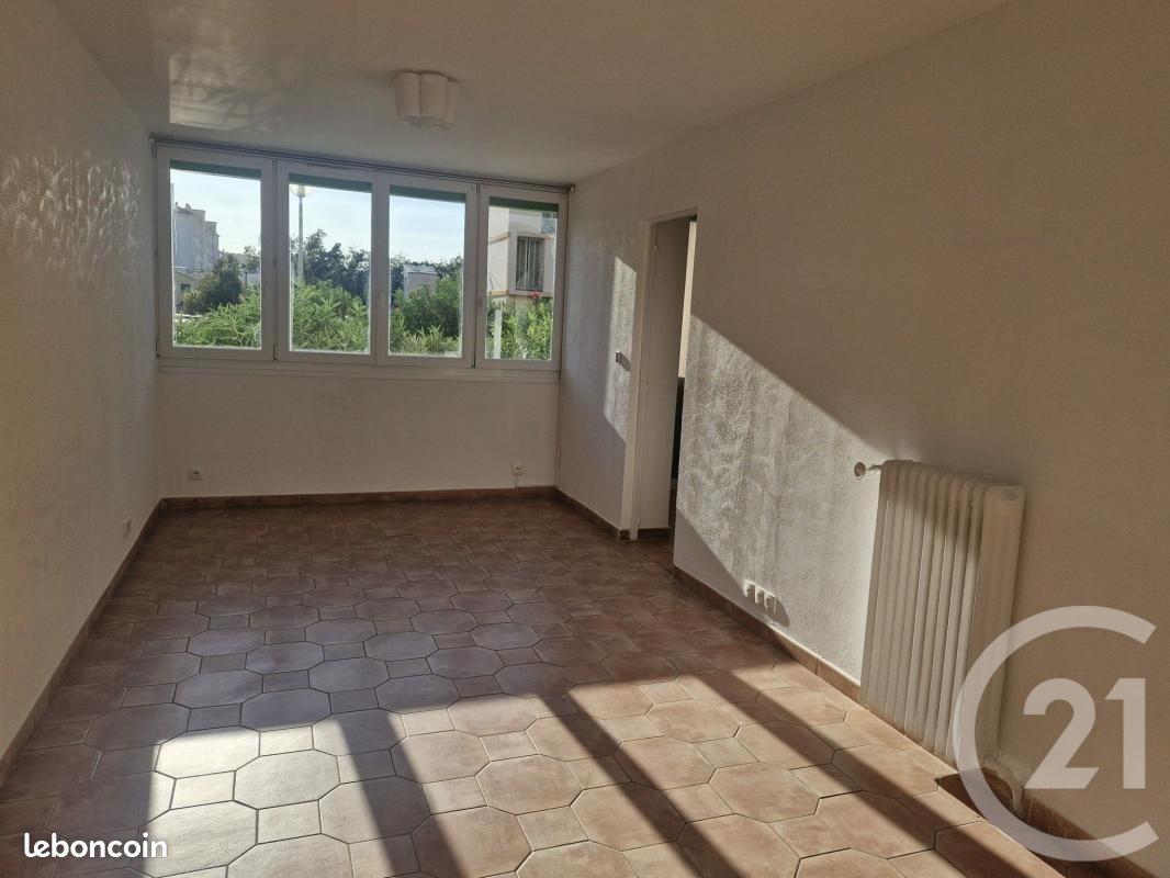 Appartement à louer, 64m², Toulon