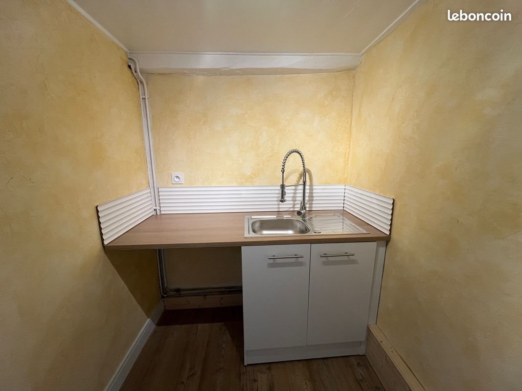 Appartement à louer, 72m², Saint-Vit