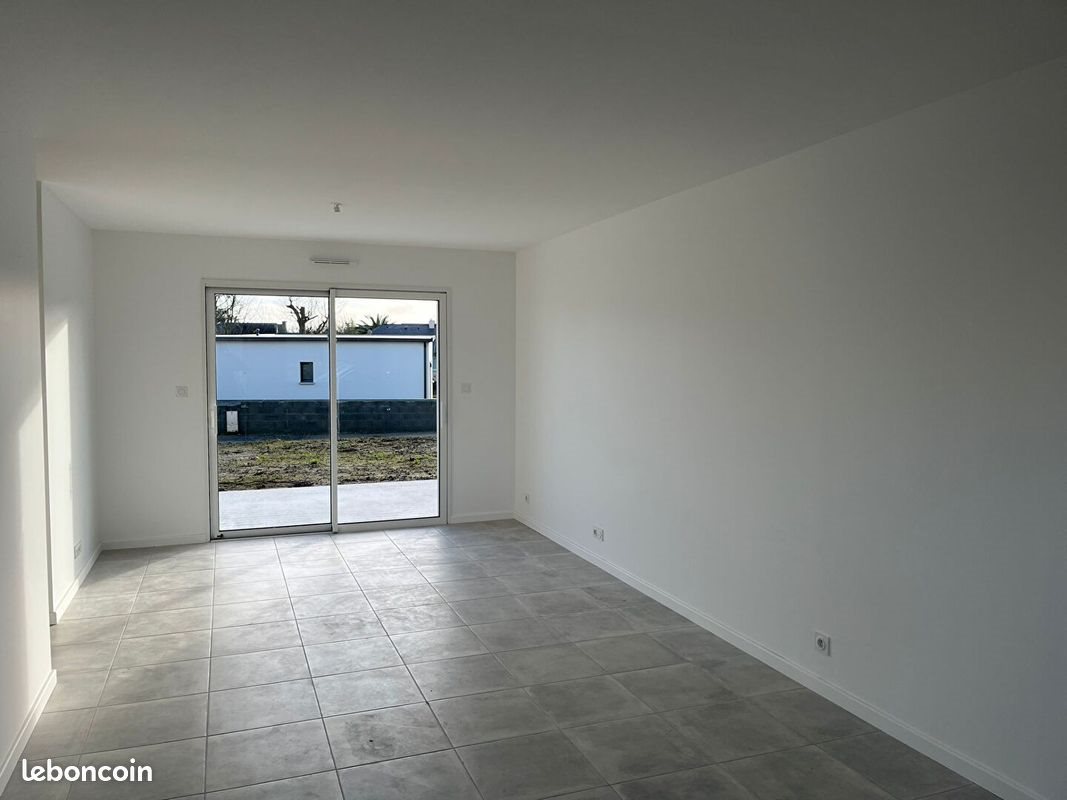 Maison à louer, 90m², Lannilis