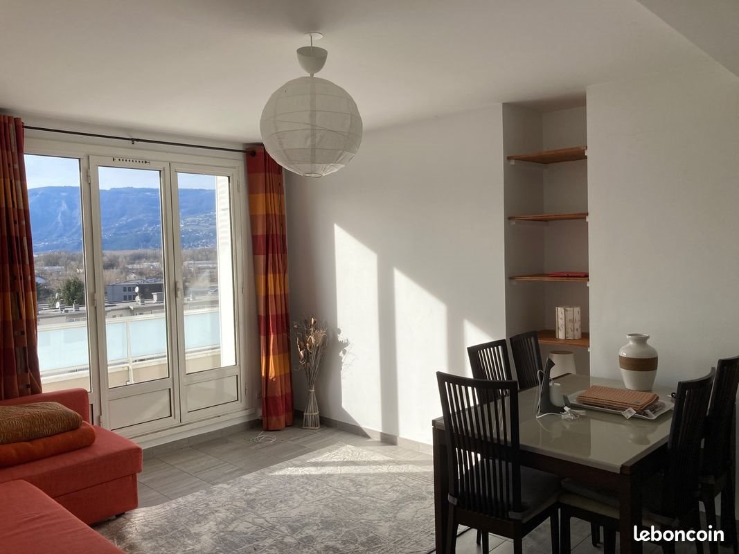 Appartement à louer, 52m², Domène