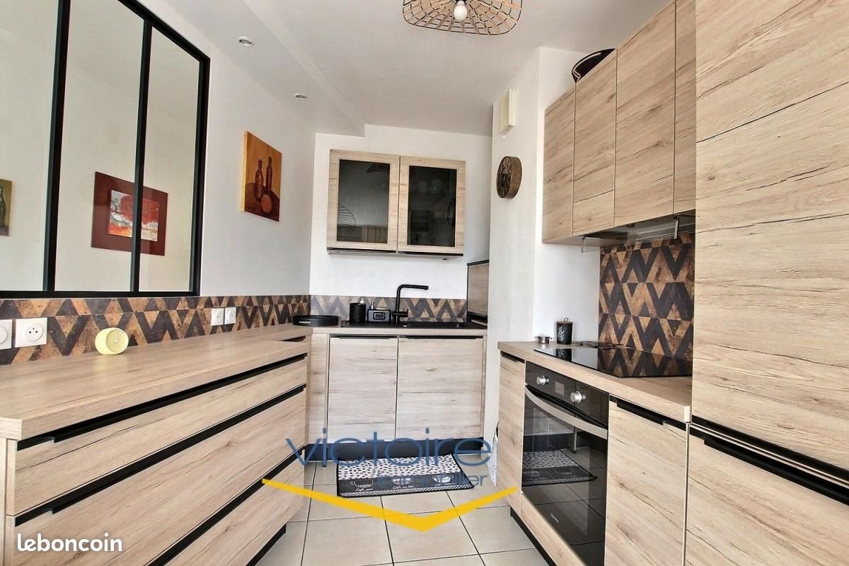 Appartement à louer, 71m², Lyon 3ème