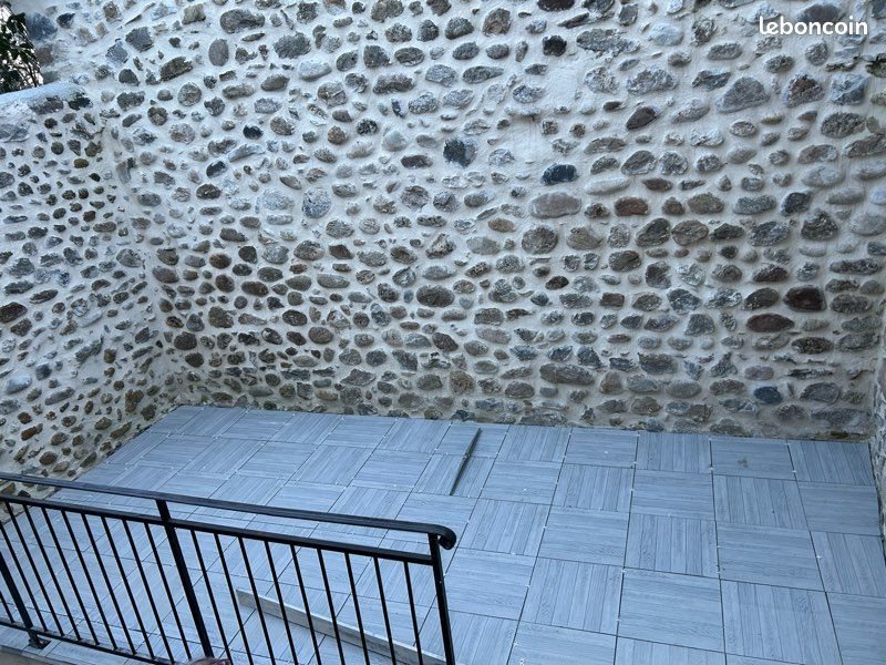 Appartement à louer, 36m², Aubenas