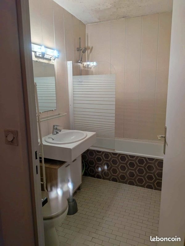 Appartement à louer, 27m², Bordeaux