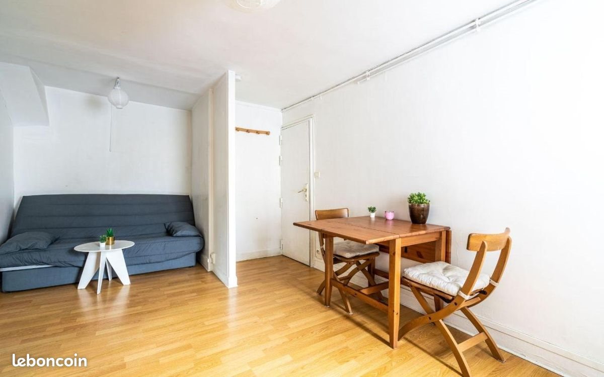 Appartement à louer, 22m², Paris 18ème