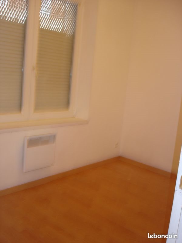 Appartement à louer, 29m², Loos