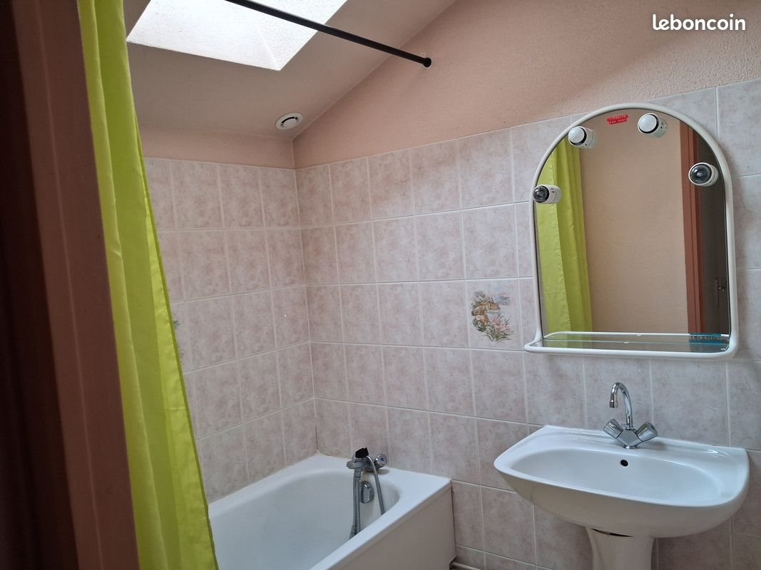 Appartement à louer, 48m², Saint-Germain-Laval