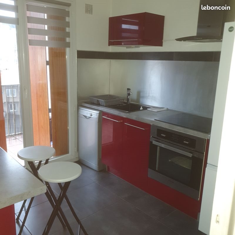 Appartement à louer, 45m², Saint-Etienne