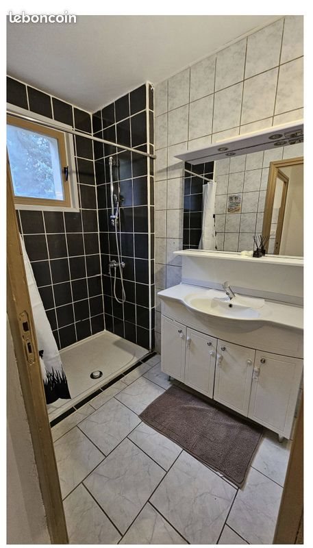 Maison à louer, 101m², Aouste-sur-Sye