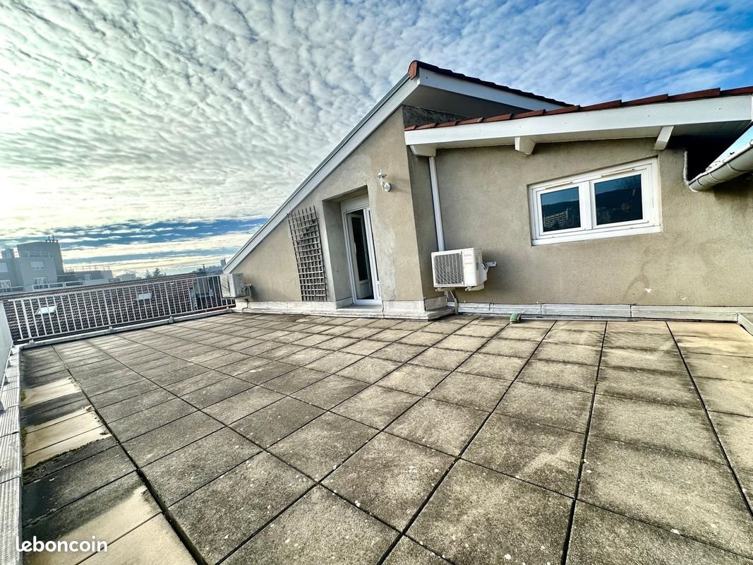 Appartement à vendre, 190m², Saint-Etienne