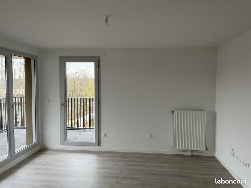 Appartement à louer, 60m², Cergy