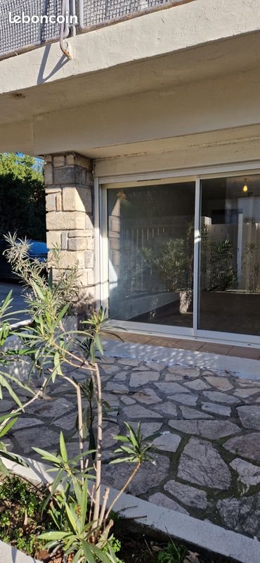 Appartement à louer, 22m², Nîmes