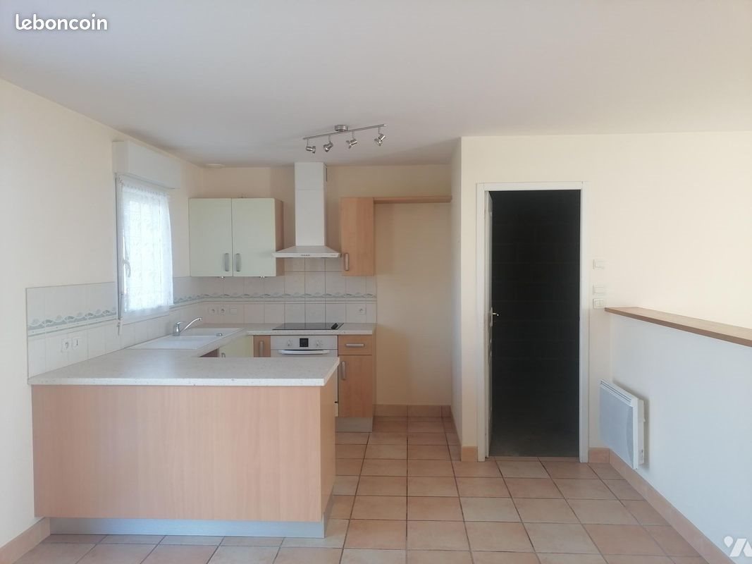 Appartement à louer, 84m², Moncé-en-Belin