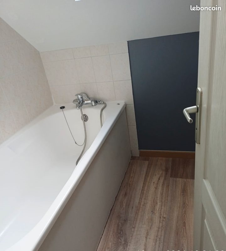 Appartement à louer, 80m², La Pommeraye