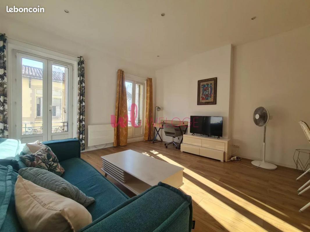 Appartement à louer, 47m², Marseille 2ème