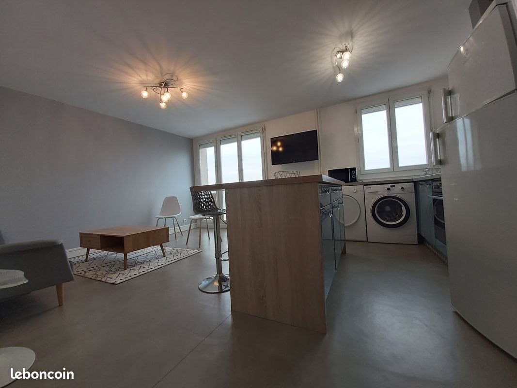 Appartement à louer, 40m², Reims