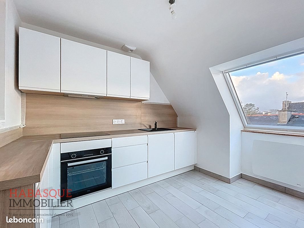 Appartement à louer, 72m², Lesneven