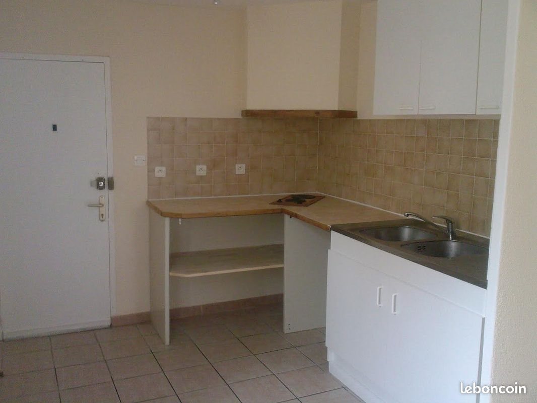 Appartement à louer, 23m², Caussade